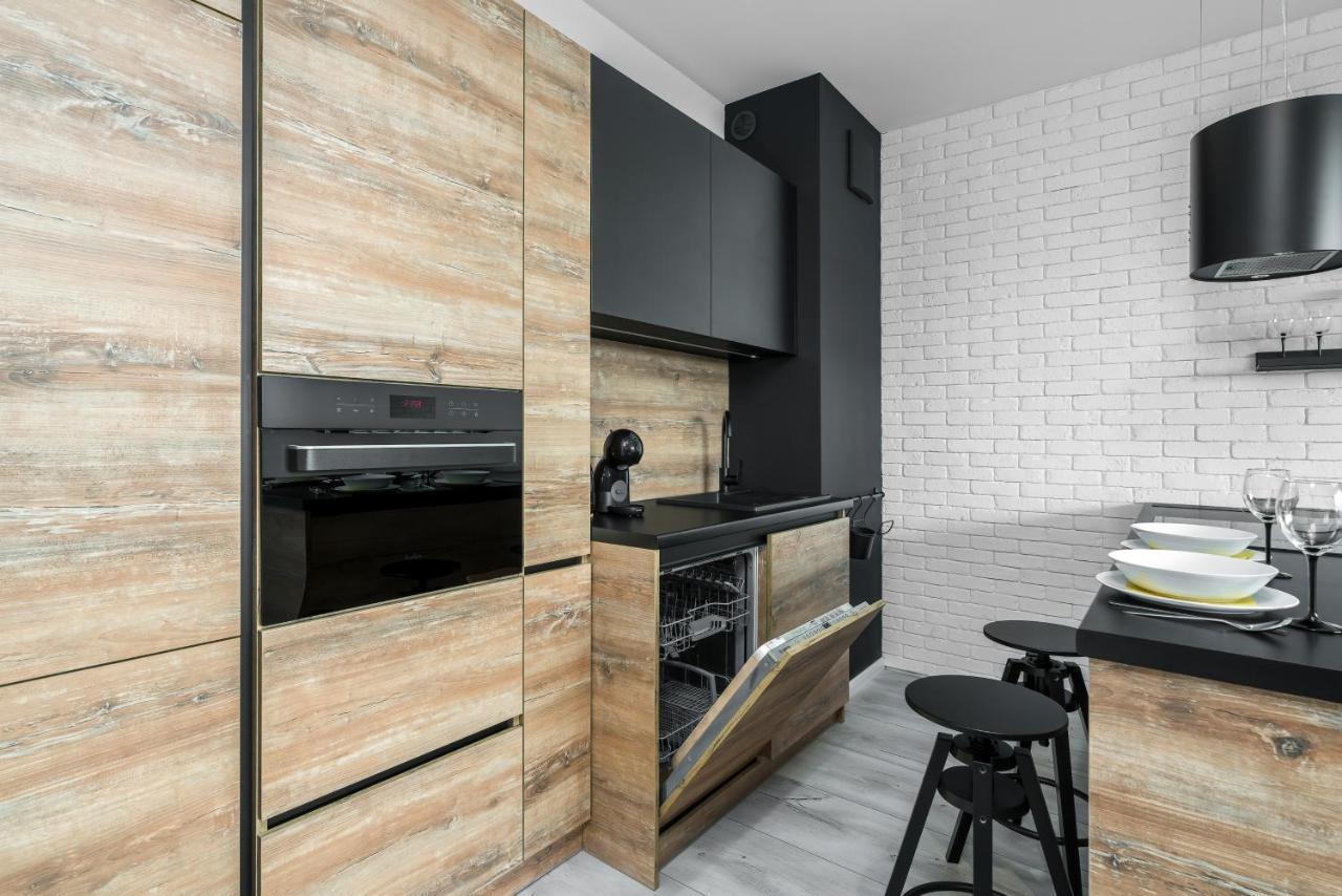 Exclusive Apartment With Terrace By Renters Poznan Exterior photo