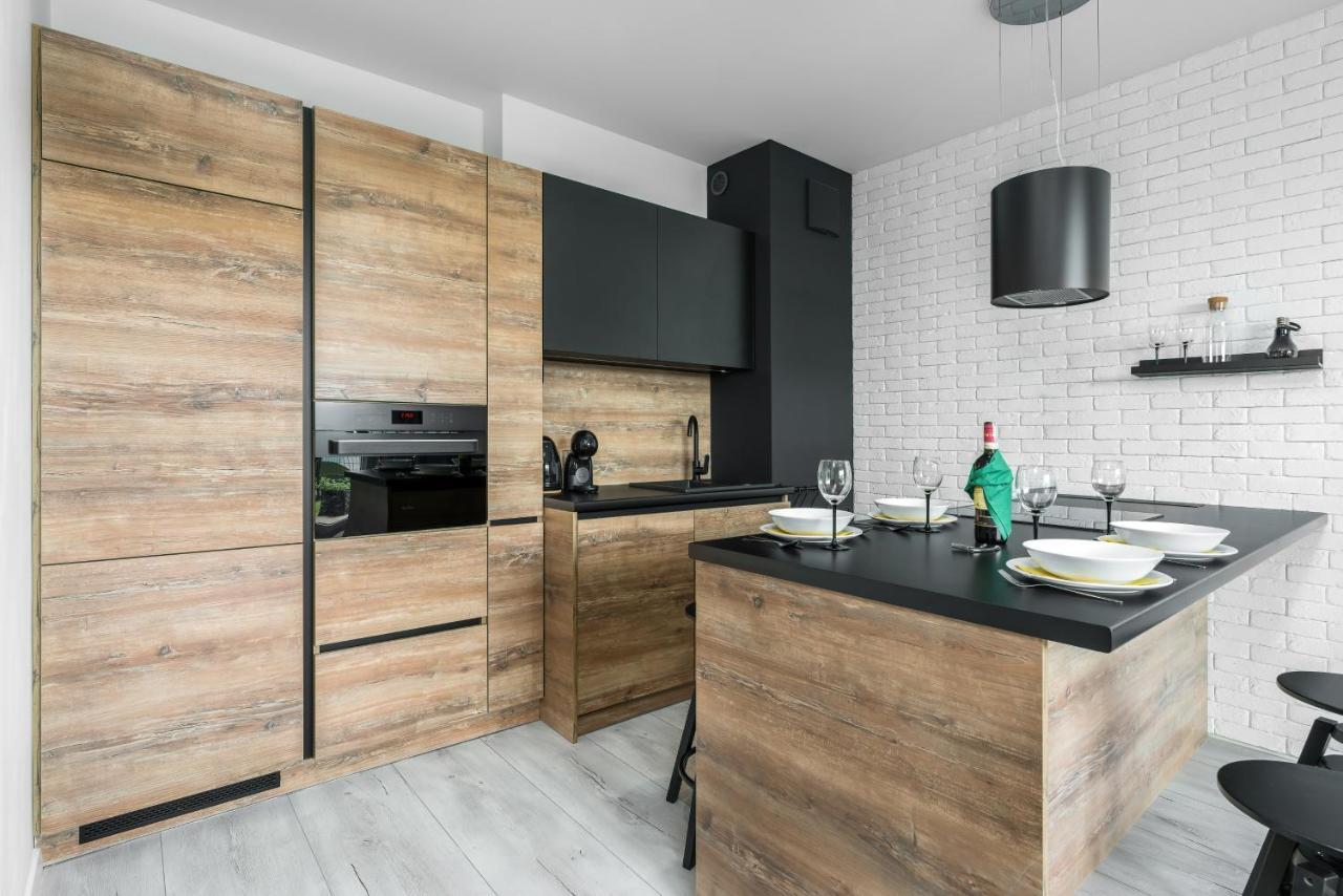 Exclusive Apartment With Terrace By Renters Poznan Exterior photo